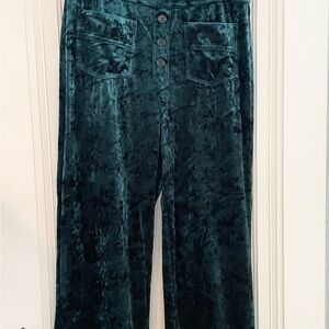HALARA Women’s Velvet Pants in Forest Green